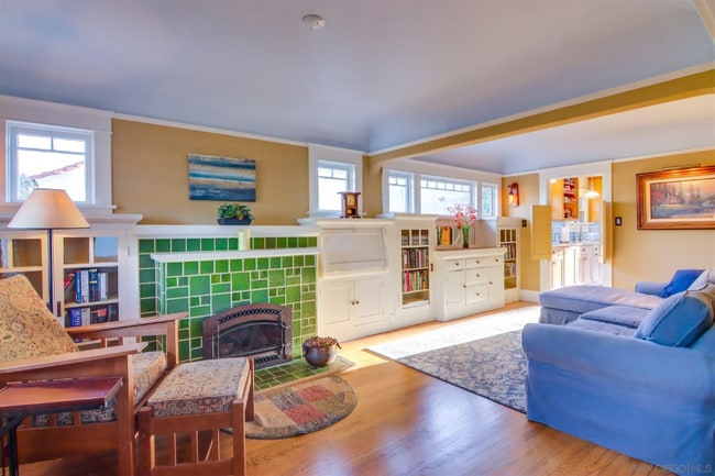 Building Photo - 3370 Bancroft St