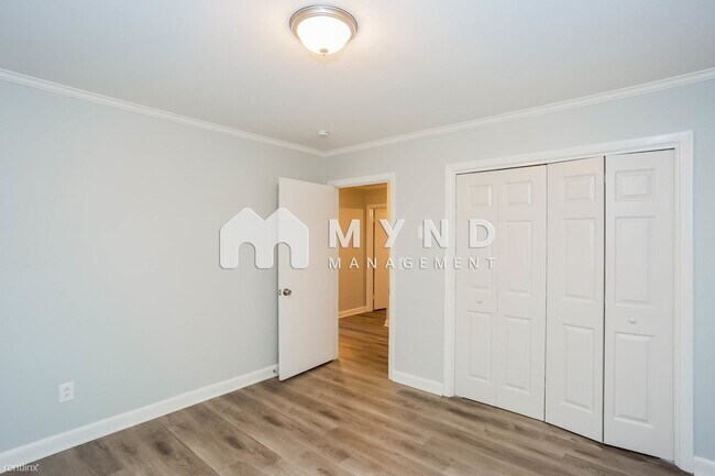 Building Photo - 3 br, 2 bath House - 1269 Madison Ave