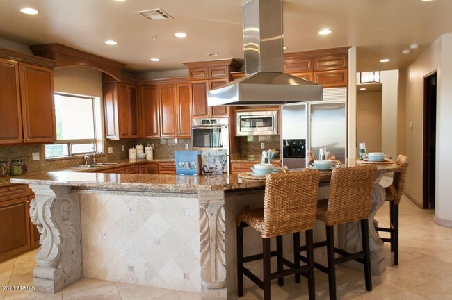 Foto del edificio - 9701 E Happy Valley Rd