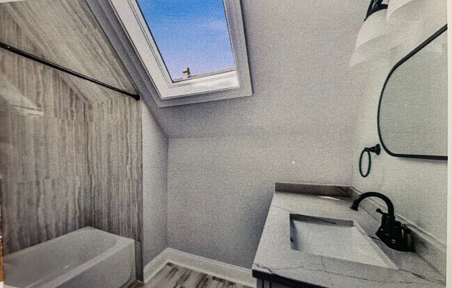 Bathroom - 8946 S Exchange Ave