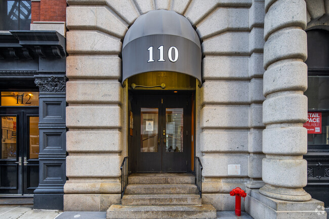 Entrance - The Borden House Condominium