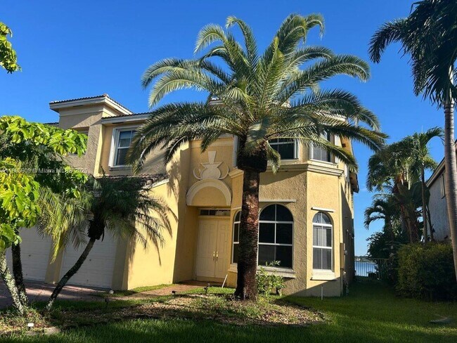 Foto del edificio - 16859 SW 16th St