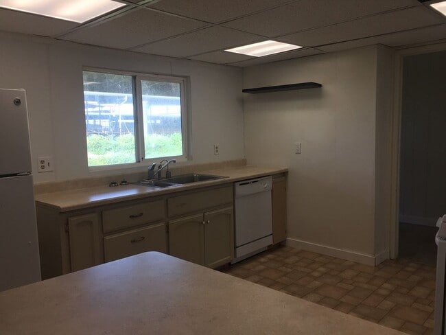 Foto del edificio - 1616 Cornelius Ave