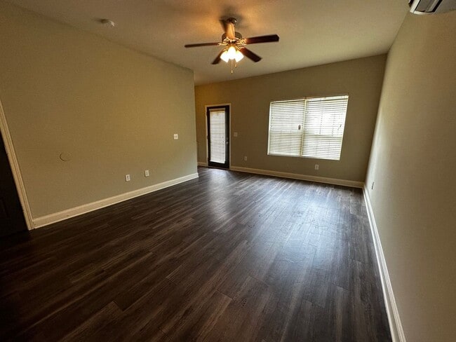 Building Photo - PRE-LEASING FOR AUGUST 2026!