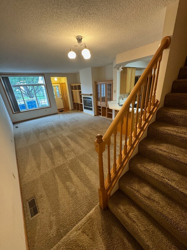 Foto principal - 4275 Merrimac Lane North
