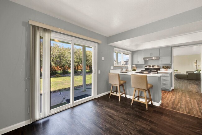 Foto del edificio - 162 Isle Royale Cir