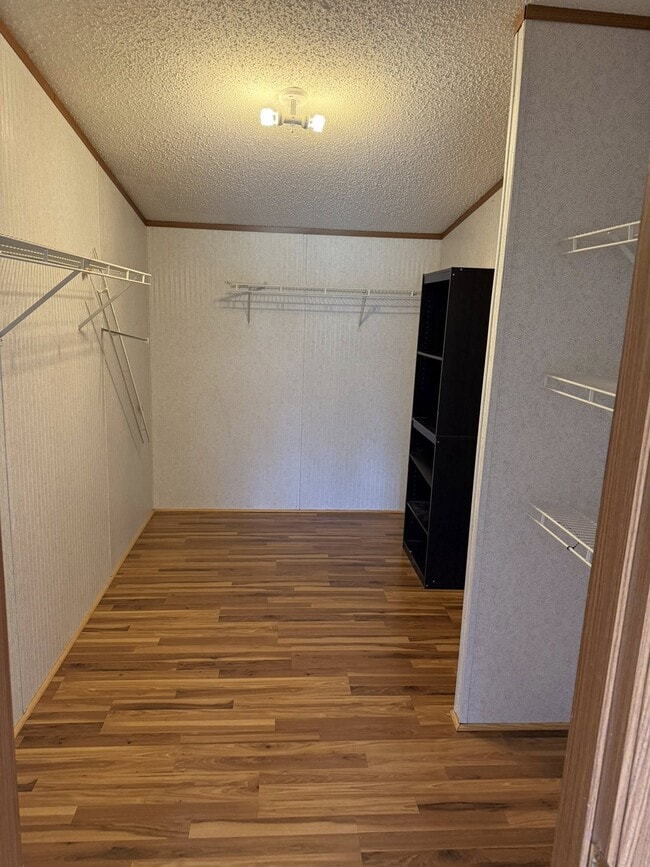 Building Photo - 3502 S Camellia