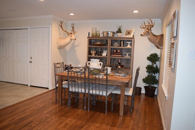 Foto del edificio - 1031 Stonecrest Dr