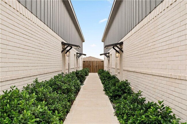 Foto del edificio - 28 Playa Dr