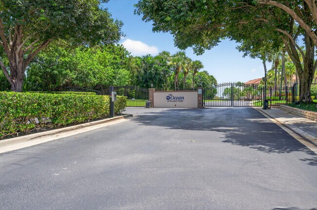 Foto del edificio - 401 Ocean Bluffs Blvd