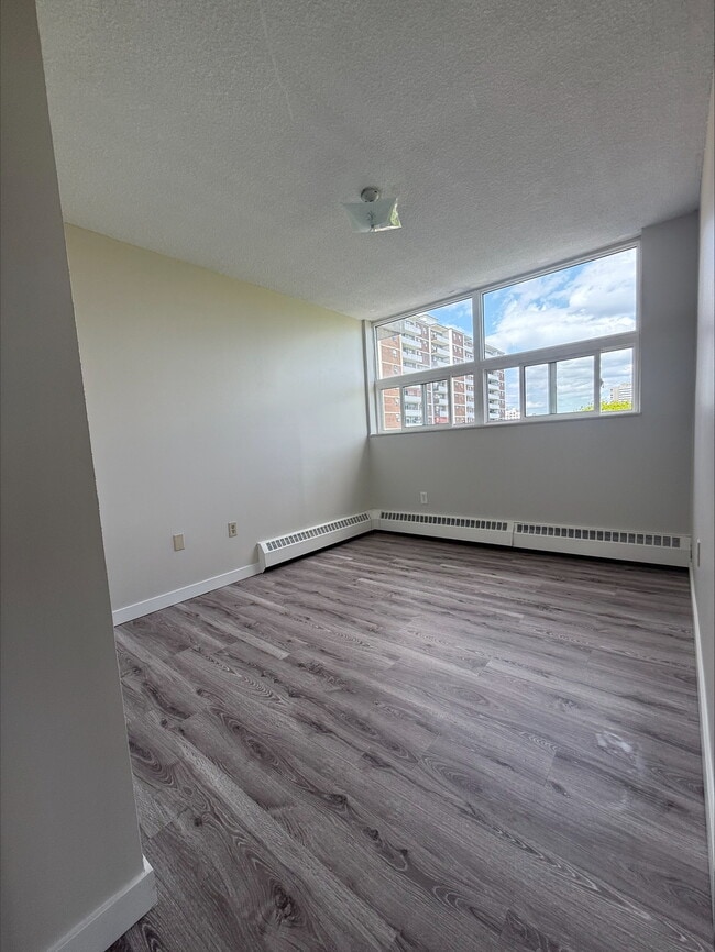 Building Photo - Kennard Place