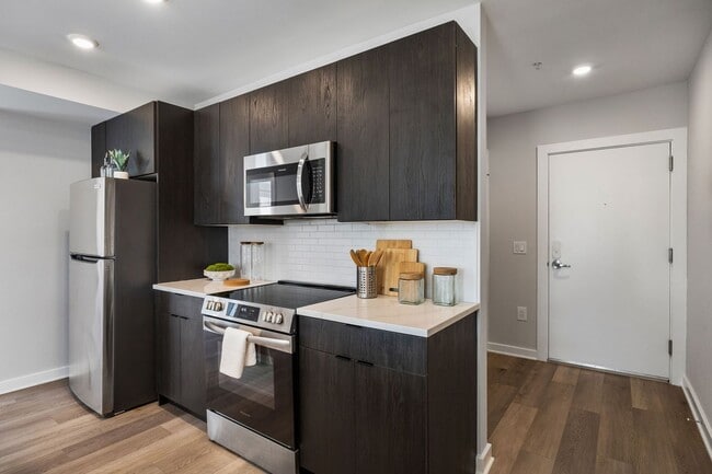 Interior Photo - The Peak at Scotts Lane