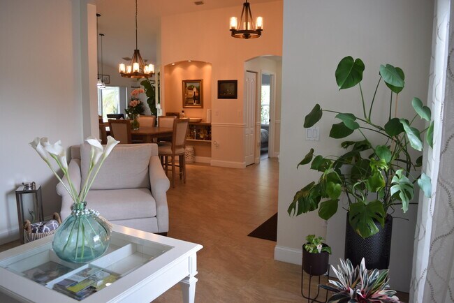 Foto del edificio - 384 SW North Shore Blvd