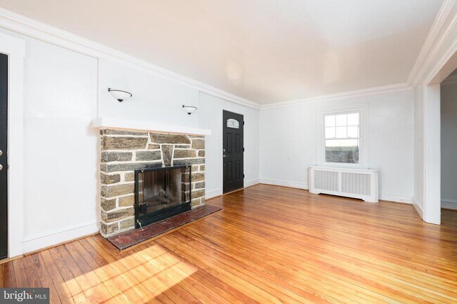 Building Photo - 970 Upper Gulph Rd