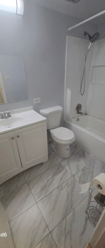 Building Photo - 550 Washington Blvd