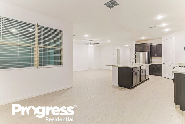 Foto del edificio - 4576 W Hannah St