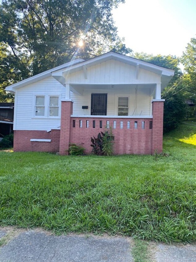 1057 Westley St, Birmingham, AL 35217 House Rental in Birmingham, AL