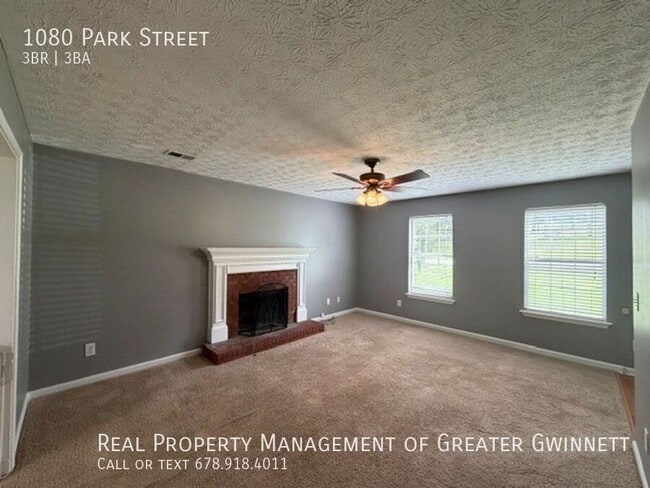 Photo - 1080 Park Street- House