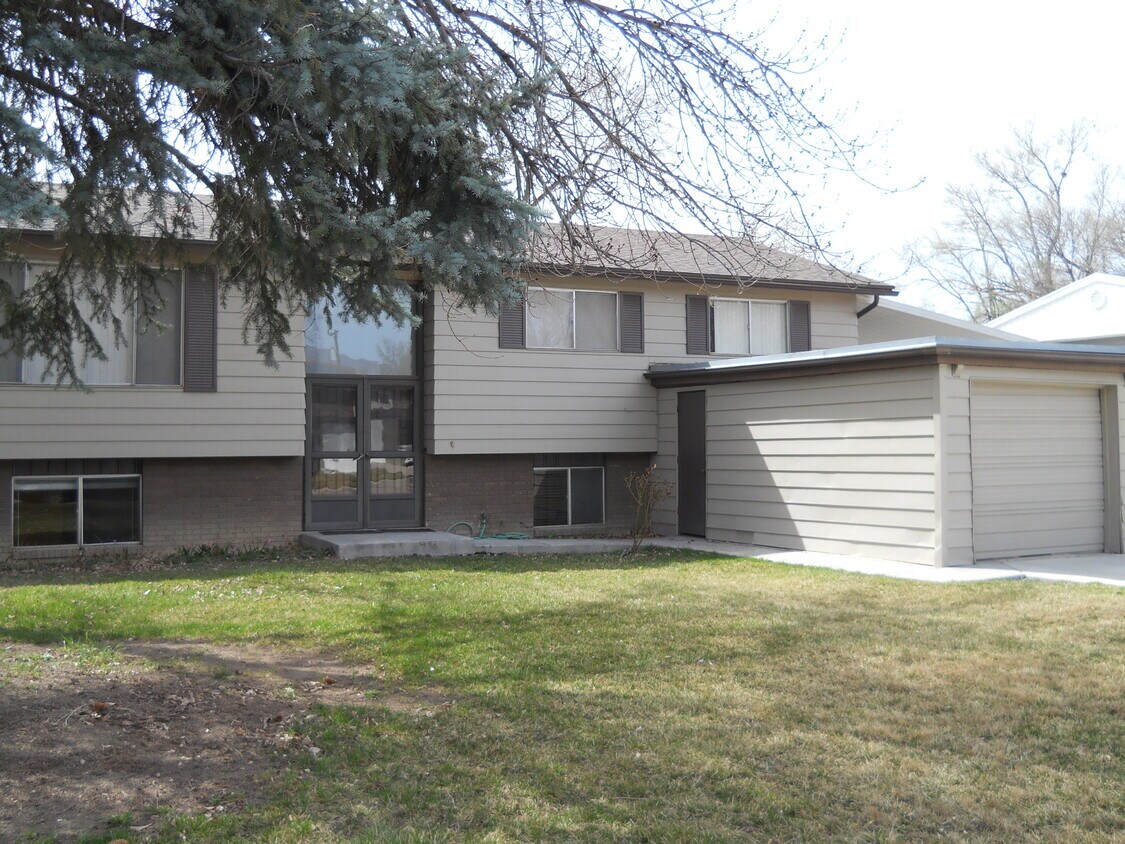 4630 S Namba Way, Millcreek, UT 84107 Townhome Rentals in Millcreek