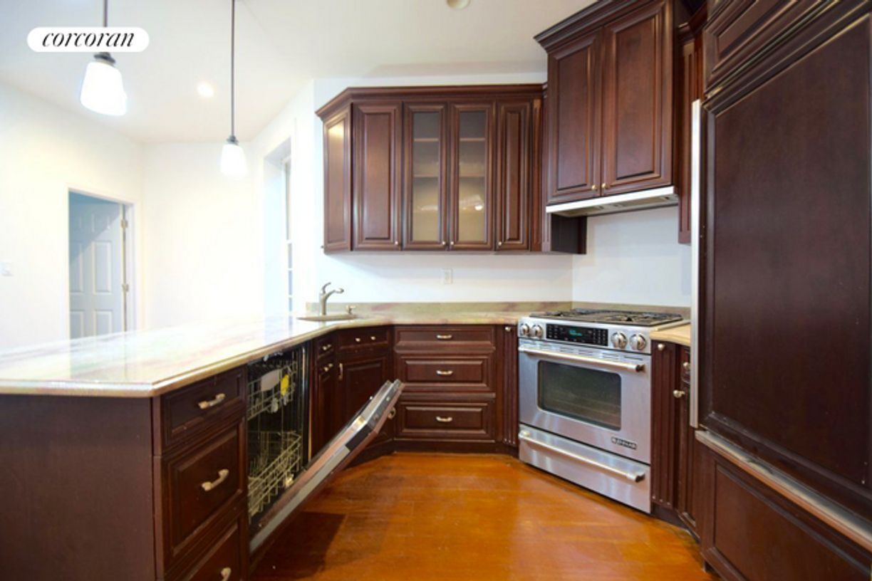 Foto principal - 1838 7th Ave
