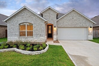 Building Photo - 1539 Oakdale Crest Rd