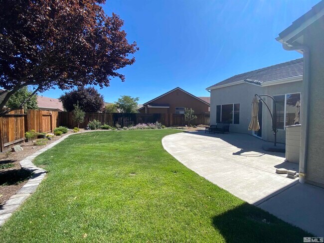 Building Photo - 9625 Glen Ridge Dr