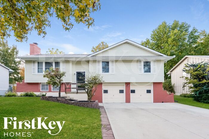Foto principal - 909 NE 81st St