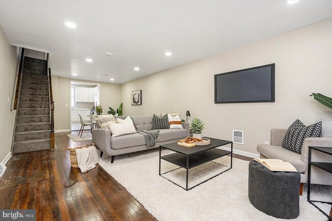 Melvale Heights Apartments for Rent with High Ceilings - Baltimore, MD ...