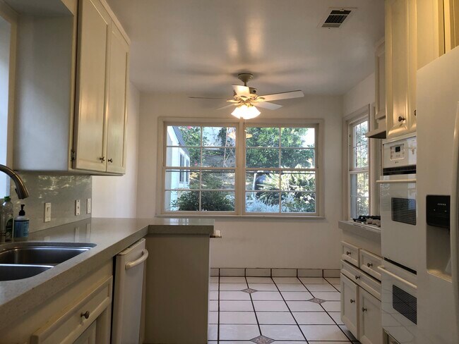 KITCHEN - 9331 Bolton Rd