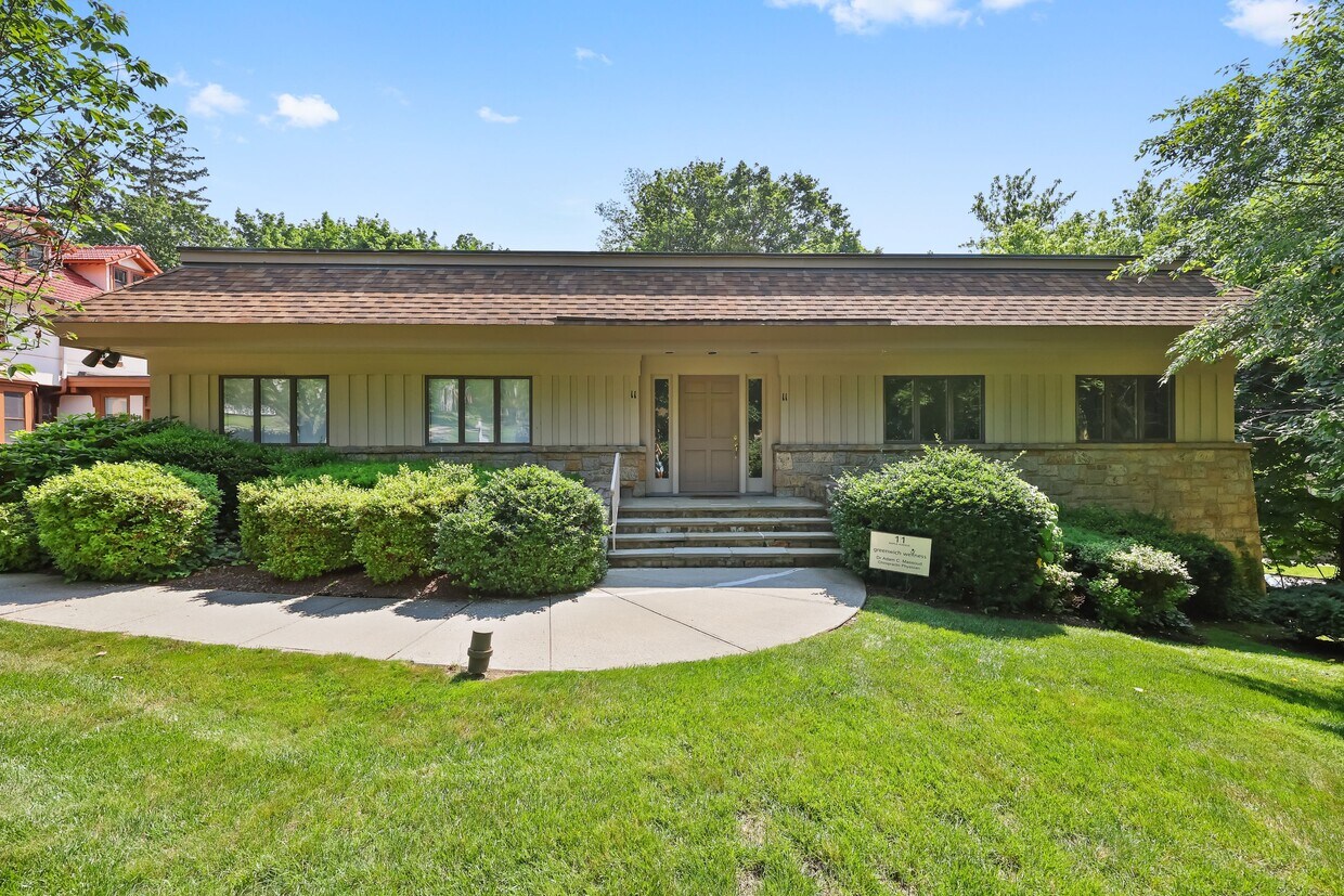 Foto principal - 11 Maple Ave