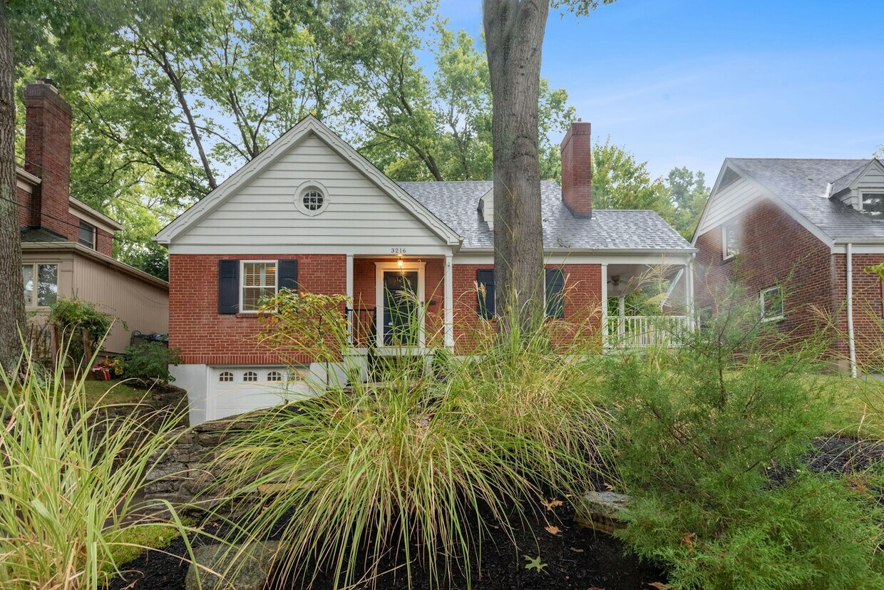 Primary Photo - 3216 Grischy Ln