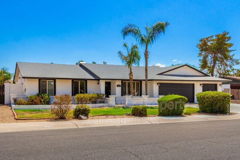 Primary Photo - 5217 E Sheena Dr