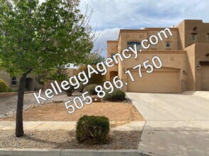 Building Photo - 2431 Pelizzano Dr SE