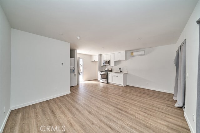 Foto del edificio - 8734 Ramsgate Ave