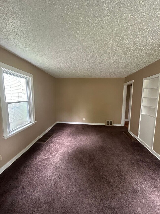 Foto del edificio - 4422 Gaywood Dr