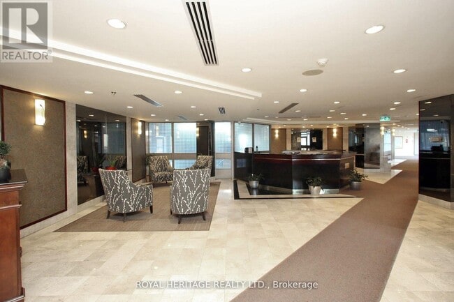 Building Photo - 505-3231 EGLINTON Ave