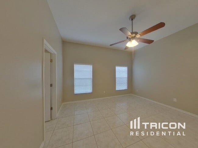 Building Photo - 831 Monroe Harbor Pl