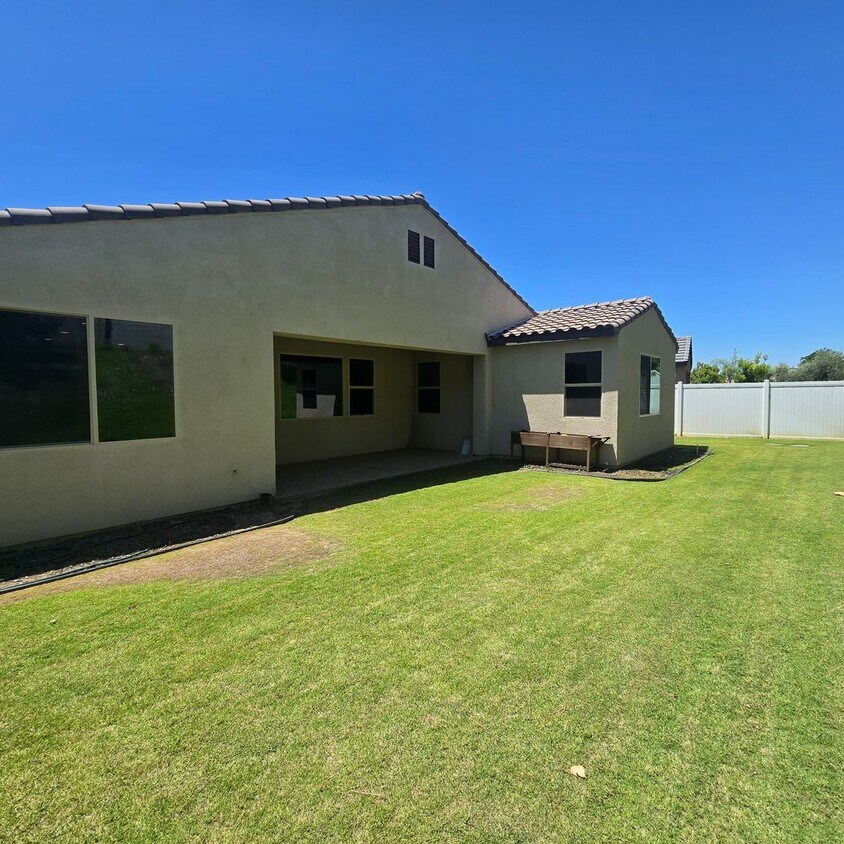Foto del edificio - Highgate Community 3 bedroom -2 bath