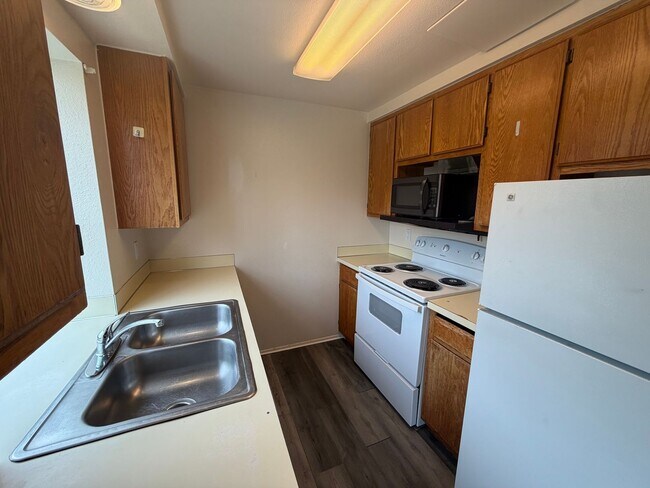 Building Photo - Beautiful 3 Bedroom Home in Olympia WA - Apply Today!