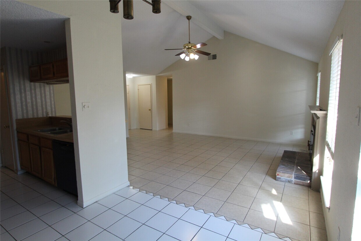 Foto principal - 2823 Chimneystone Cir