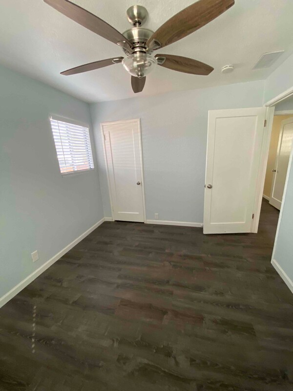 Building Photo - 16822 Carriage Way