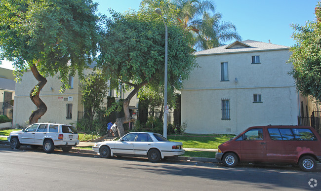 Building Photo - Columbia Apartments