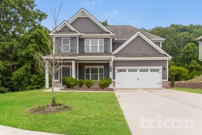 Interior Photo - Tricon Macland Township