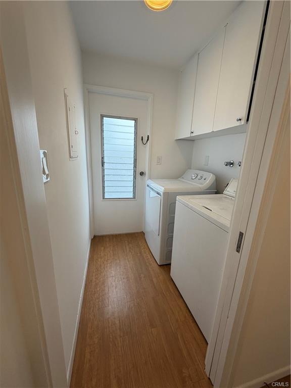 Building Photo - 321 Coral Ave