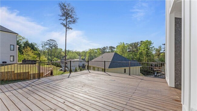 Building Photo - 208 Indian Hills Trail