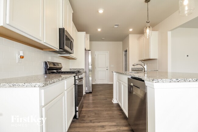 Foto del edificio - 208 Ashborne Ln