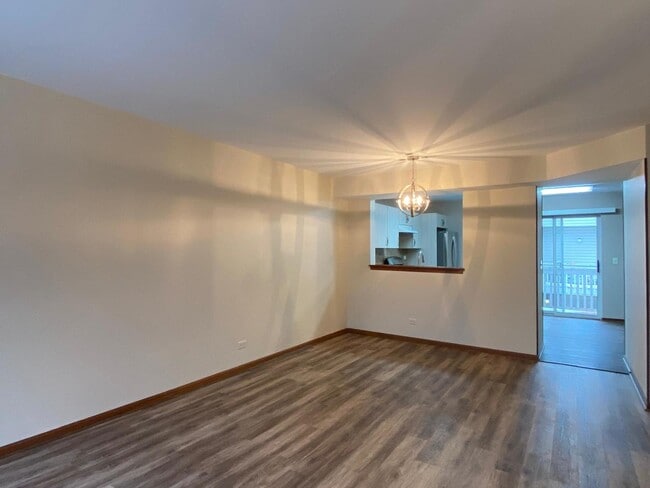 Building Photo - 34 S Macgillis Dr