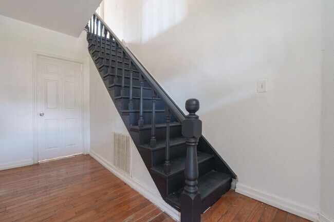 Foto del edificio - MOVE IN READY 4 Bedroom in Suffolk!