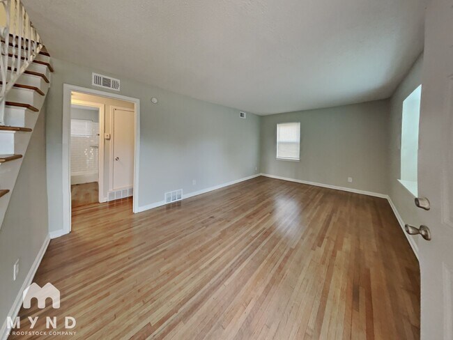 Building Photo - 4653 Berta Rd
