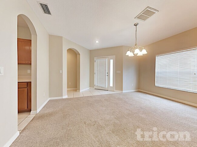 Building Photo - 7524 Maroon Peak Dr